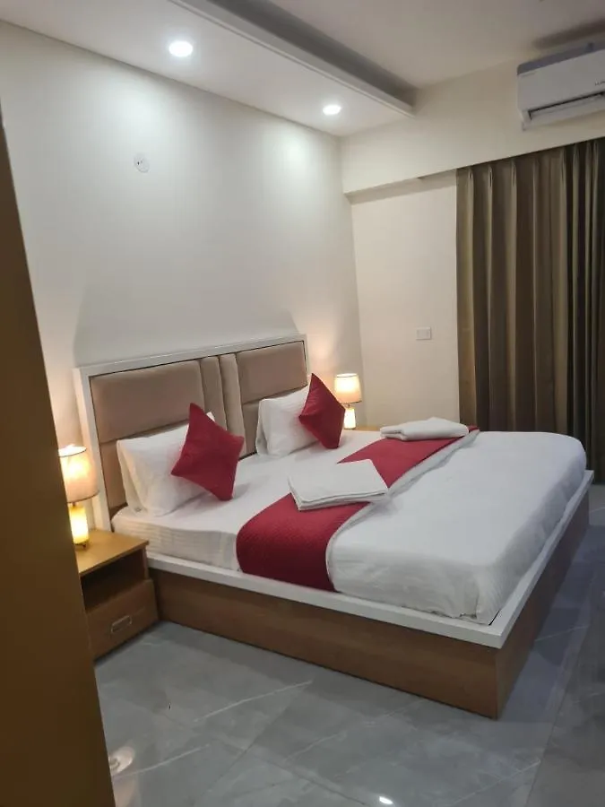 Hotel Amahi Inn - Sector 48 Gurgaon
